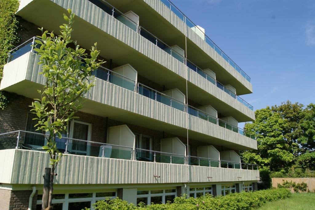 Michels Hanseatic Hotel ノルダーナイ エクステリア 写真