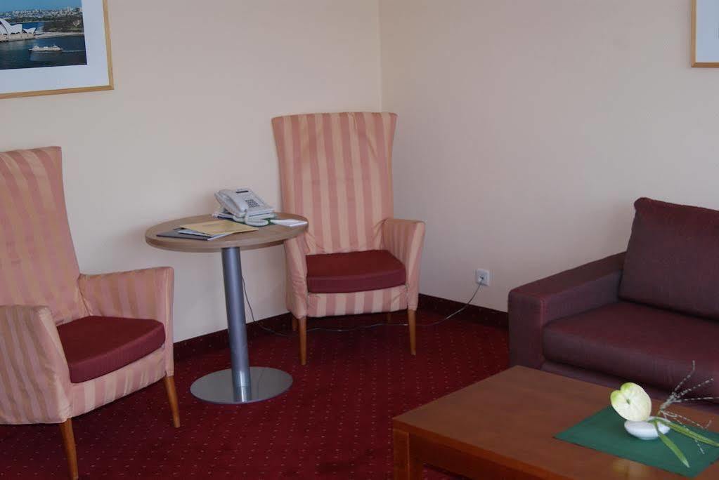 Michels Hanseatic Hotel ノルダーナイ エクステリア 写真